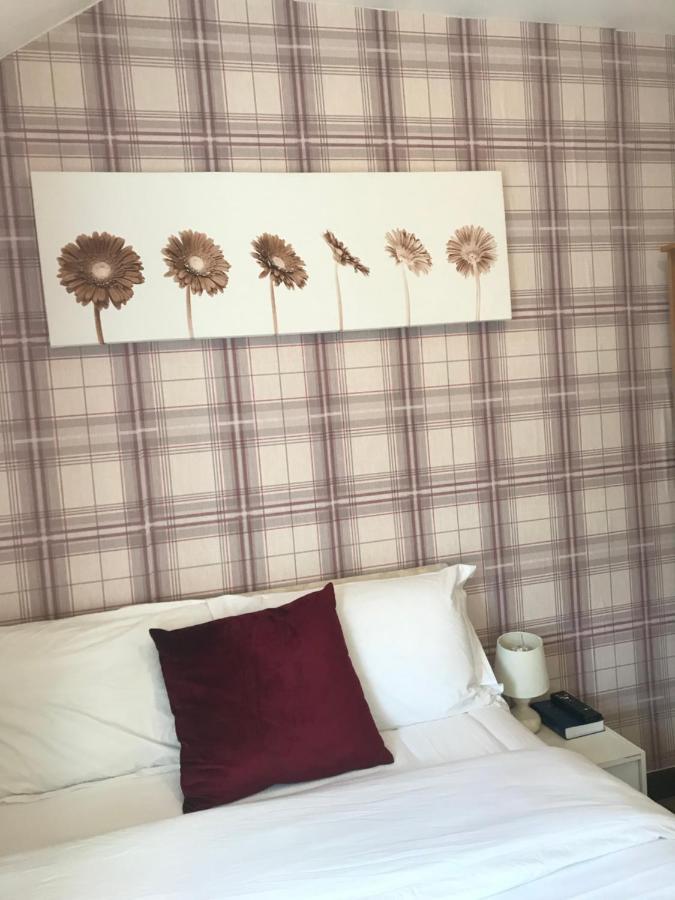 Rosewood Lodgings Special Offer For Student On Long Stay Манчестър Екстериор снимка